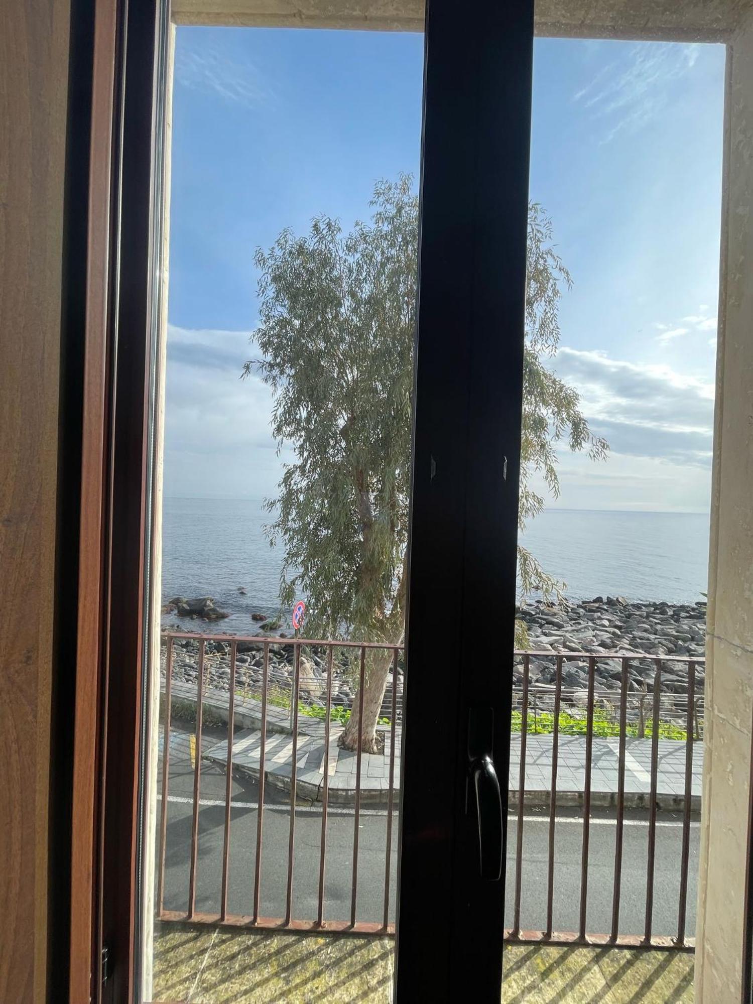 Casa Scala Hotel Acireale Exterior photo