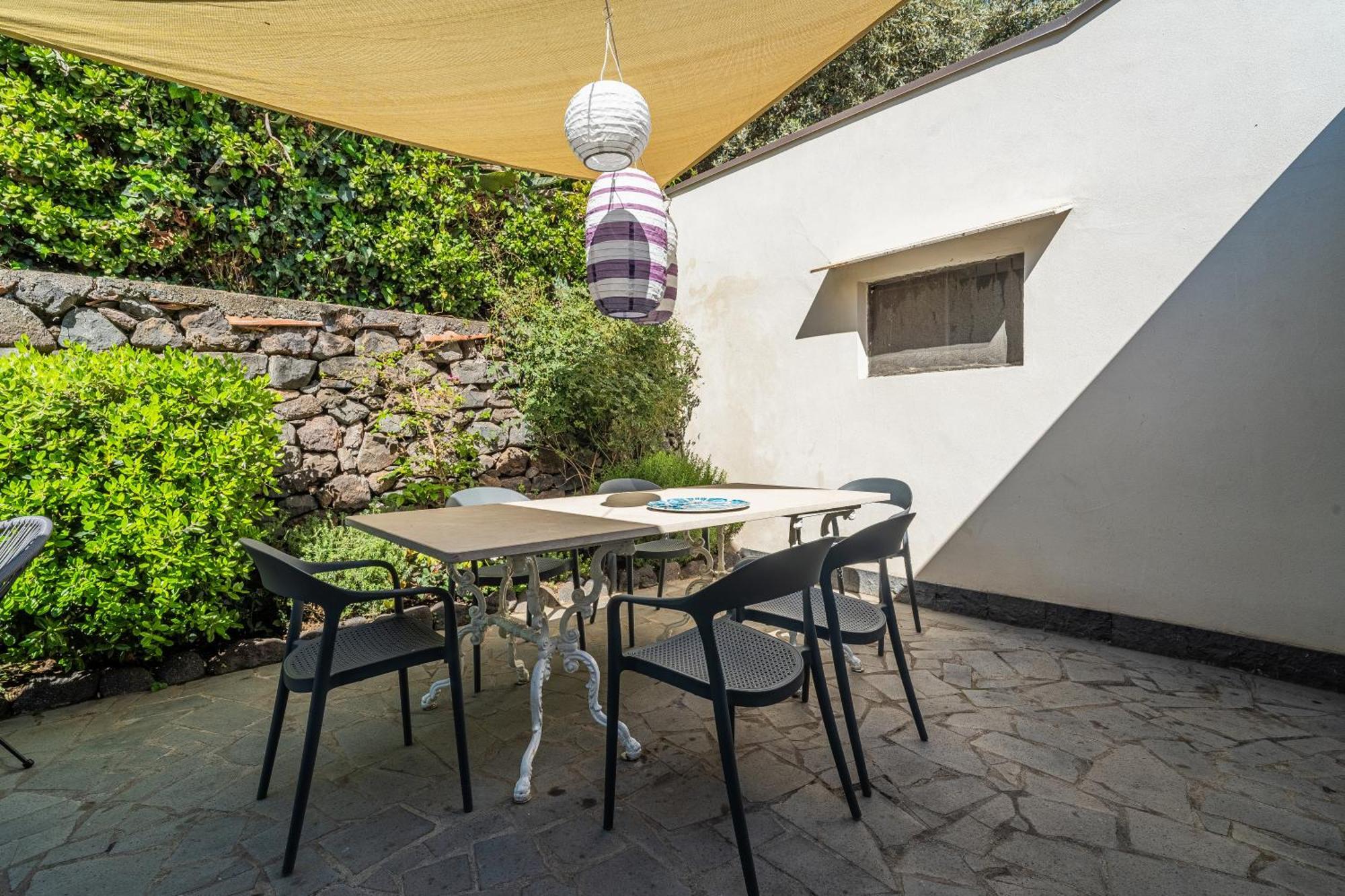 Casa Scala Hotel Acireale Exterior photo